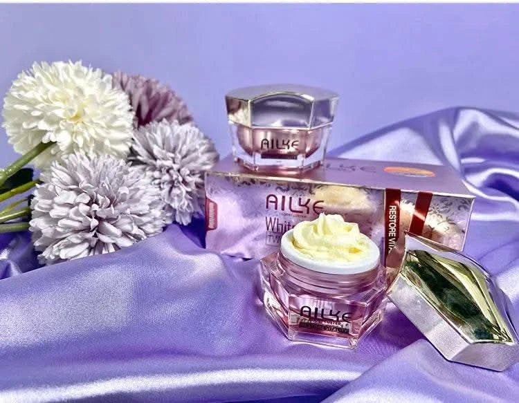AILKE Lightening Face Cream, Antioxidant, Color Correction, Firming, With Sodium Hyaluronate, Clean Skin Facial Cream - M & M Global