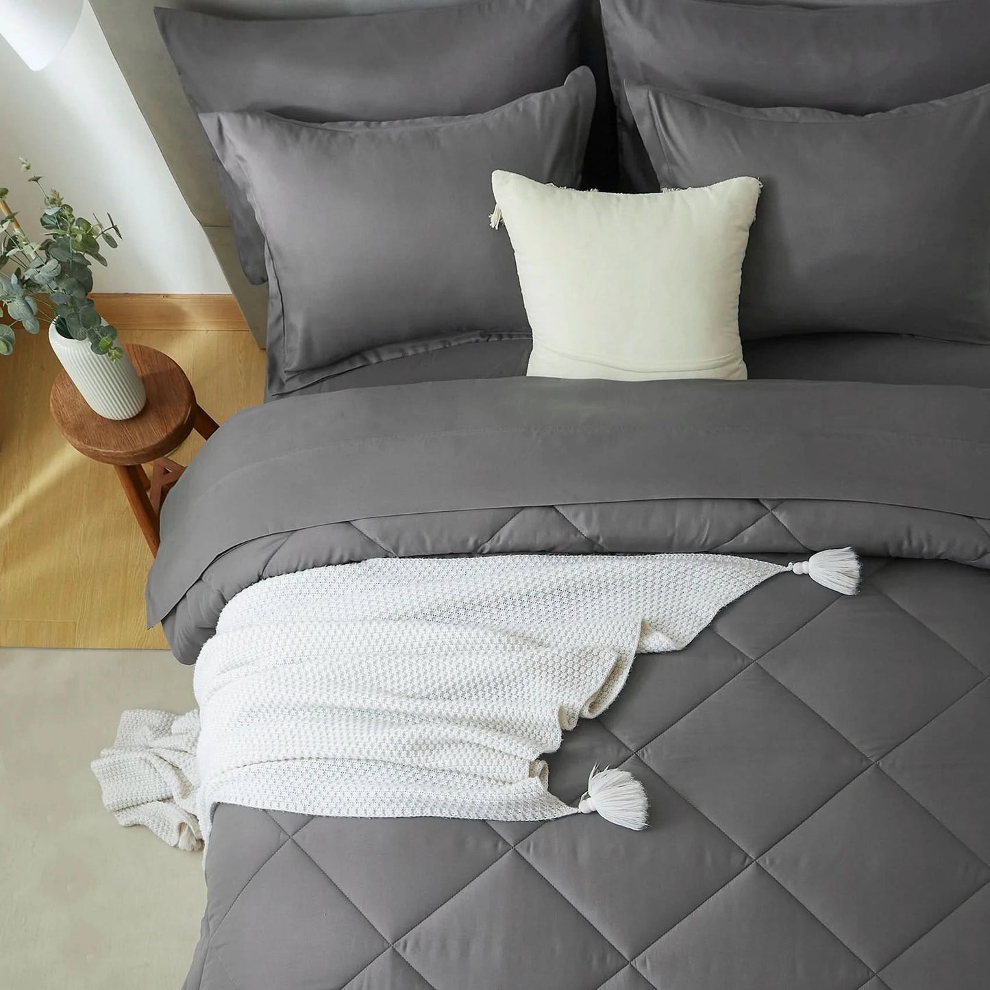 5/7-Piece Comforter Set – Bed in a Bag Bedding Set with Comforter, Sheets, Pillowcases & Pillow Shams – Soft All-Season Bed Set