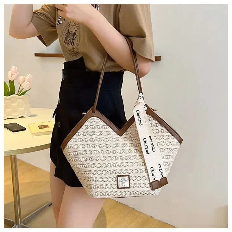Straw Beach Bag Vintage Handmade Woven Shoulder Bag Raffia circle Rattan bags Bohemian Summer Vacation Casual Bags - M & M Global