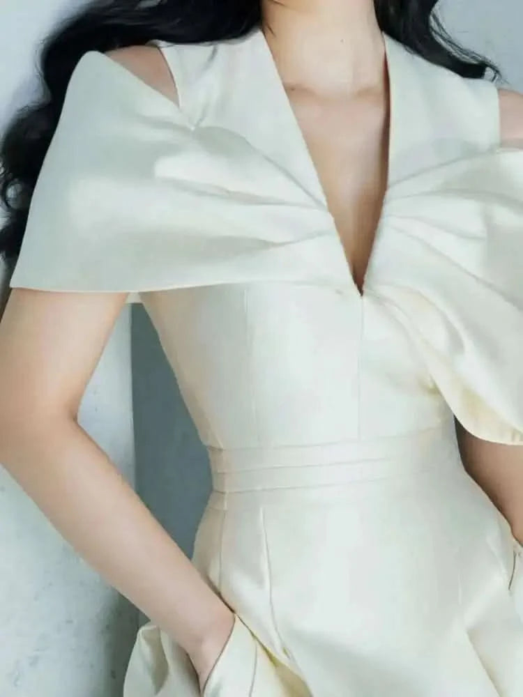 UCXQ Elegant Long Dress Fairy Style V-neck Hollow Waist 3D Bow Pocket Fashion Party Dresses For Women 2025 Spring Summer 23A9338 - M & M Global