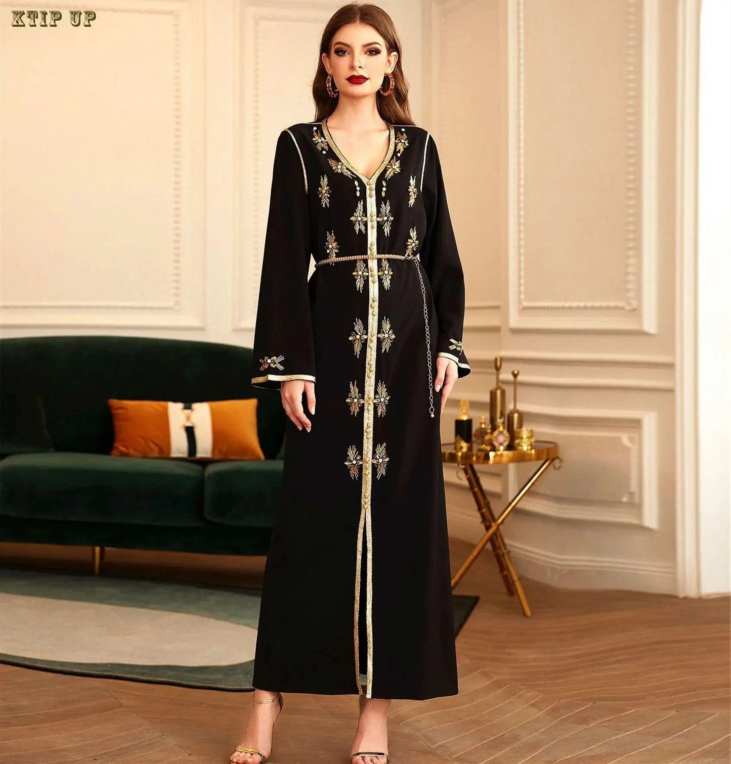 Ramadan Luxury Muslim Fashion Bat Sleeve Moroccan Turkiye Dubai Dress Middle East Arab Dress Sequins Golden Velvet Long Dress - M & M Global