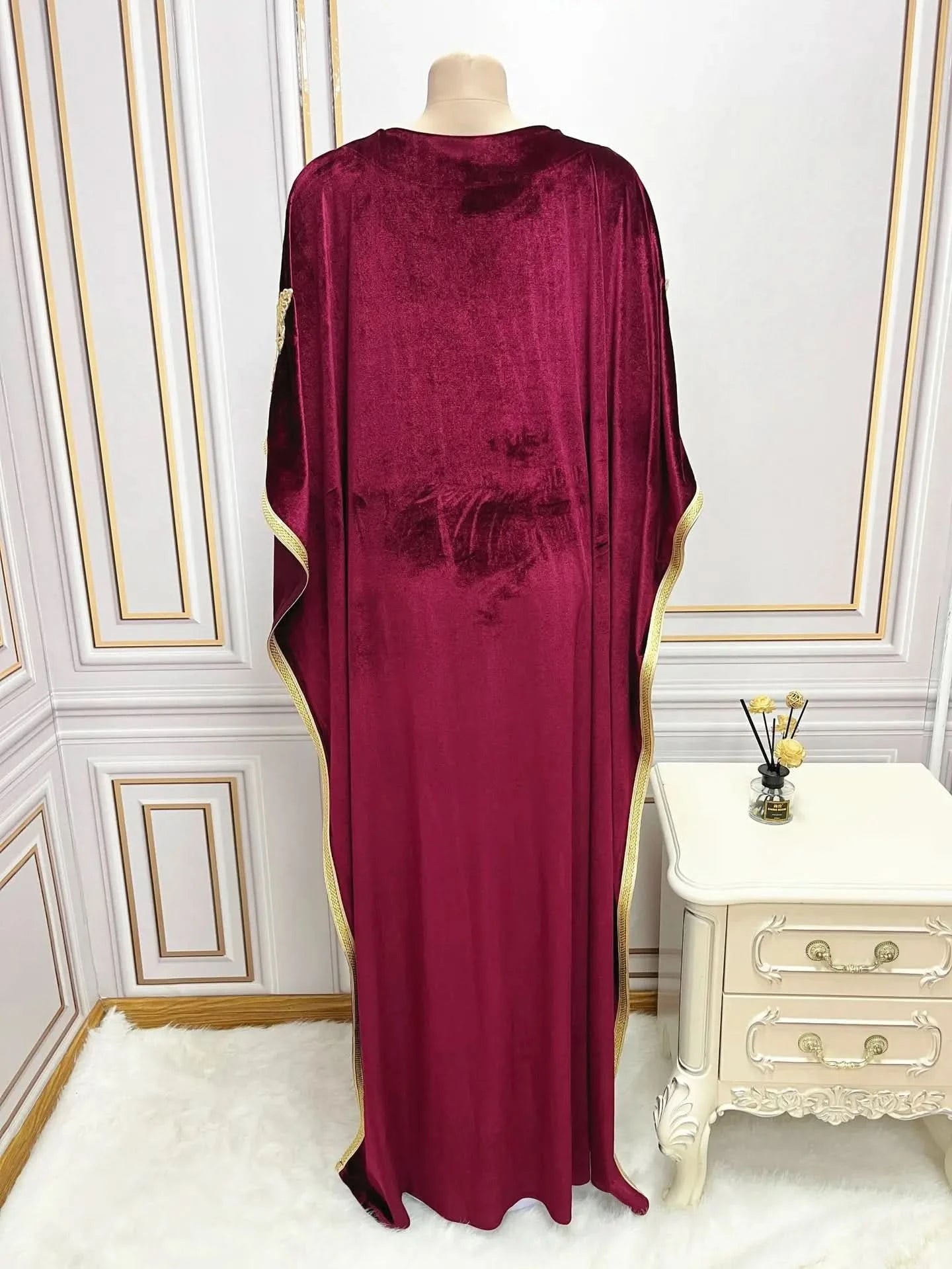 Ramadan Luxury Muslim Fashion Bat Sleeve Moroccan Turkiye Dubai Dress Middle East Arab Dress Sequins Golden Velvet Long Dress - M & M Global