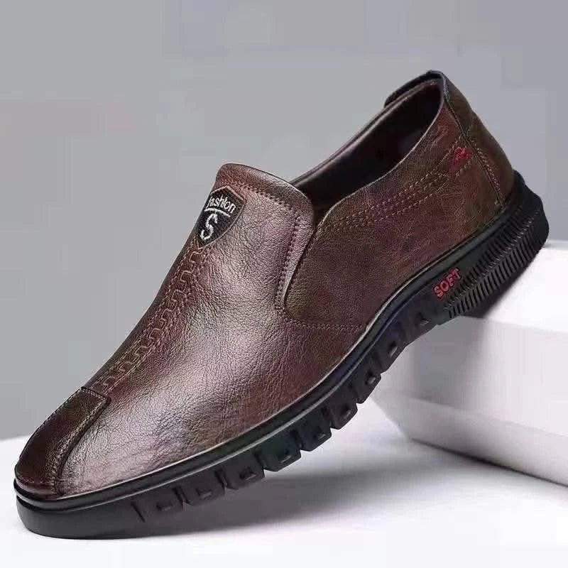 2024 New Hot Selling Men's Sports Shoes Casual Small Leather Shoes Bean Shoes Chef Shoes 39-44 Men's Shoes Dress Shoes Sneakers - M & M Global