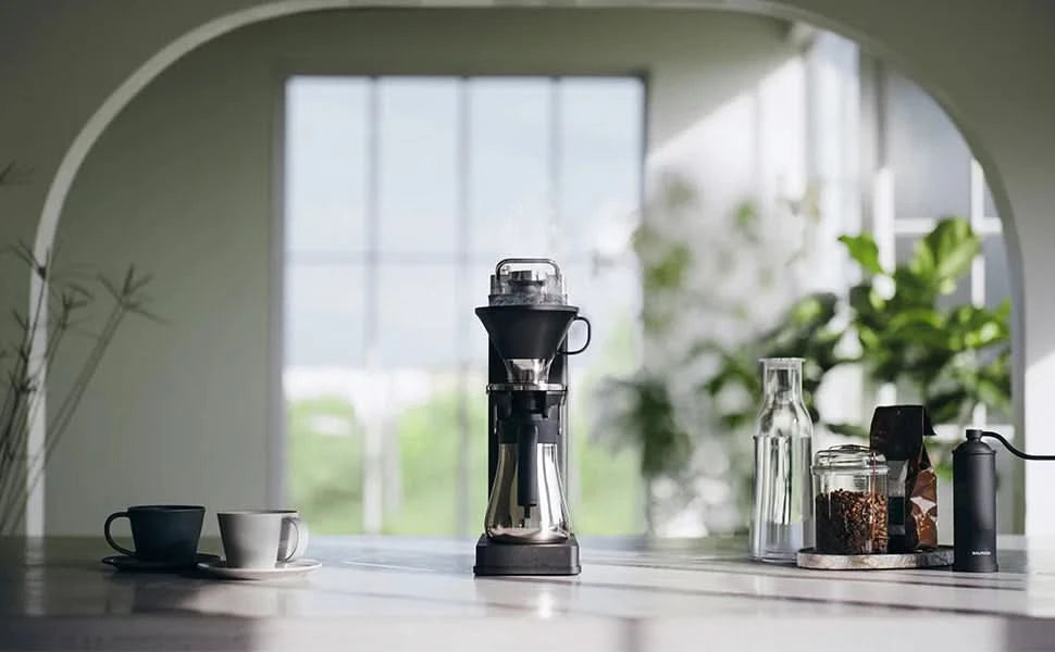 The Brew | Automatic Pour Over Coffee Maker | Clear Brewing Method | Precise Temperature Regulation | Three Brewing Modes: Regul - M & M Global