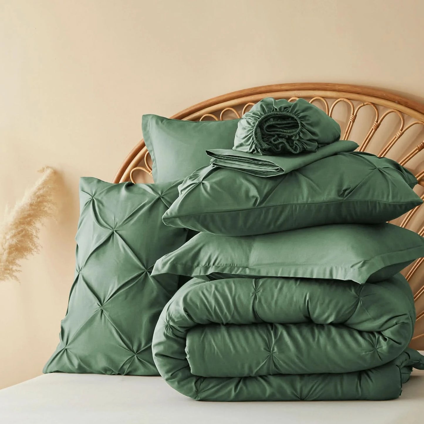 Luxury 5/7-Piece Comforter Set – Soft Queen Bed in a Bag with Sheets & Pillowcases – Twin, Full, Queen, King Sizes