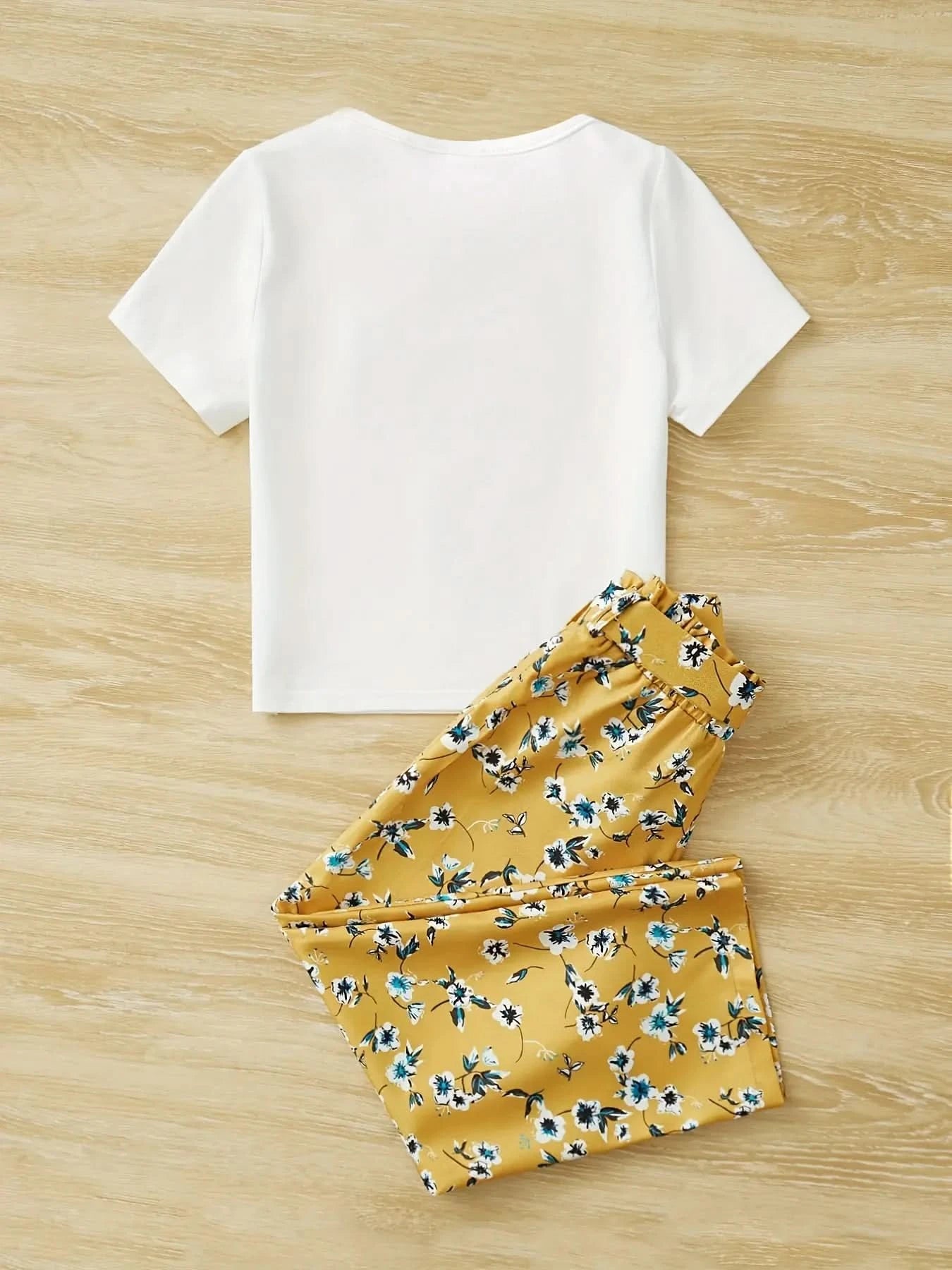 Girls Summer 2-Piece Set Cartoon Print T-Shirt & Floral Straight Leg Pants Breathable Kids Clothing Casual Outfit Fashion - M & M Global