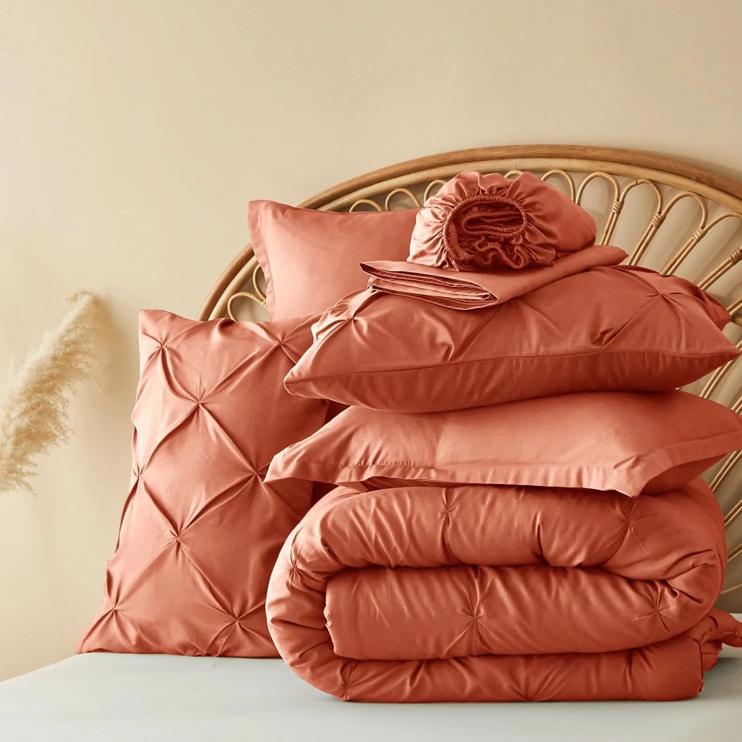 Luxury 5/7-Piece Comforter Set – Soft Queen Bed in a Bag with Sheets & Pillowcases – Twin, Full, Queen, King Sizes