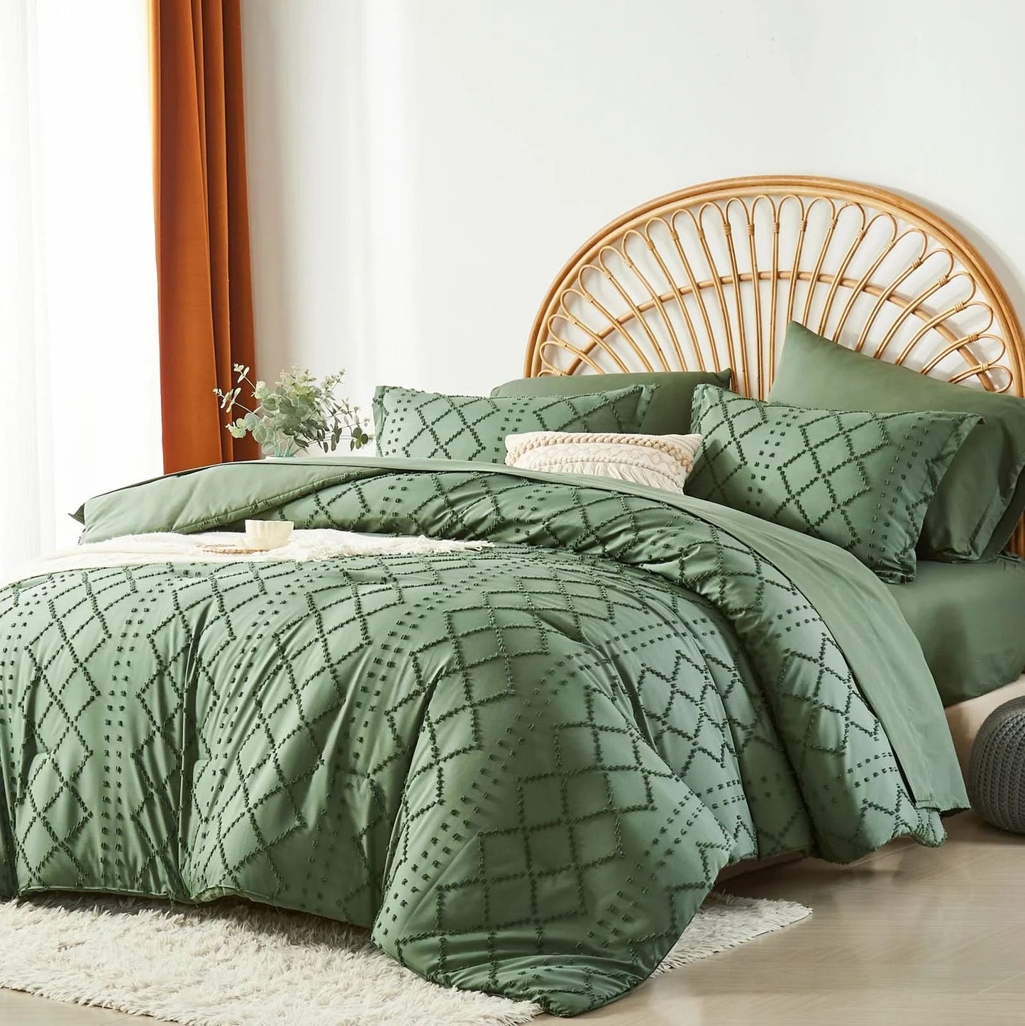 Tufted Boho Comforter Set - Farmhouse Shabby Chic Embroidery Bed Set, Soft Jacquard Comforter, Queen, King