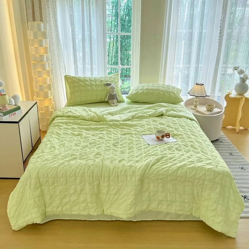Single/Queen/Super King Size: Skin Friendly Solid Color Bubble Yarn Summer Quilt - M & M Global
