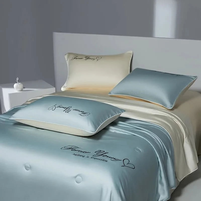 Luxurious 2-sided skin friendly fabric silky smooth touch high-quality coolness thin summer quilt Comfortable soft breathable - M & M Global
