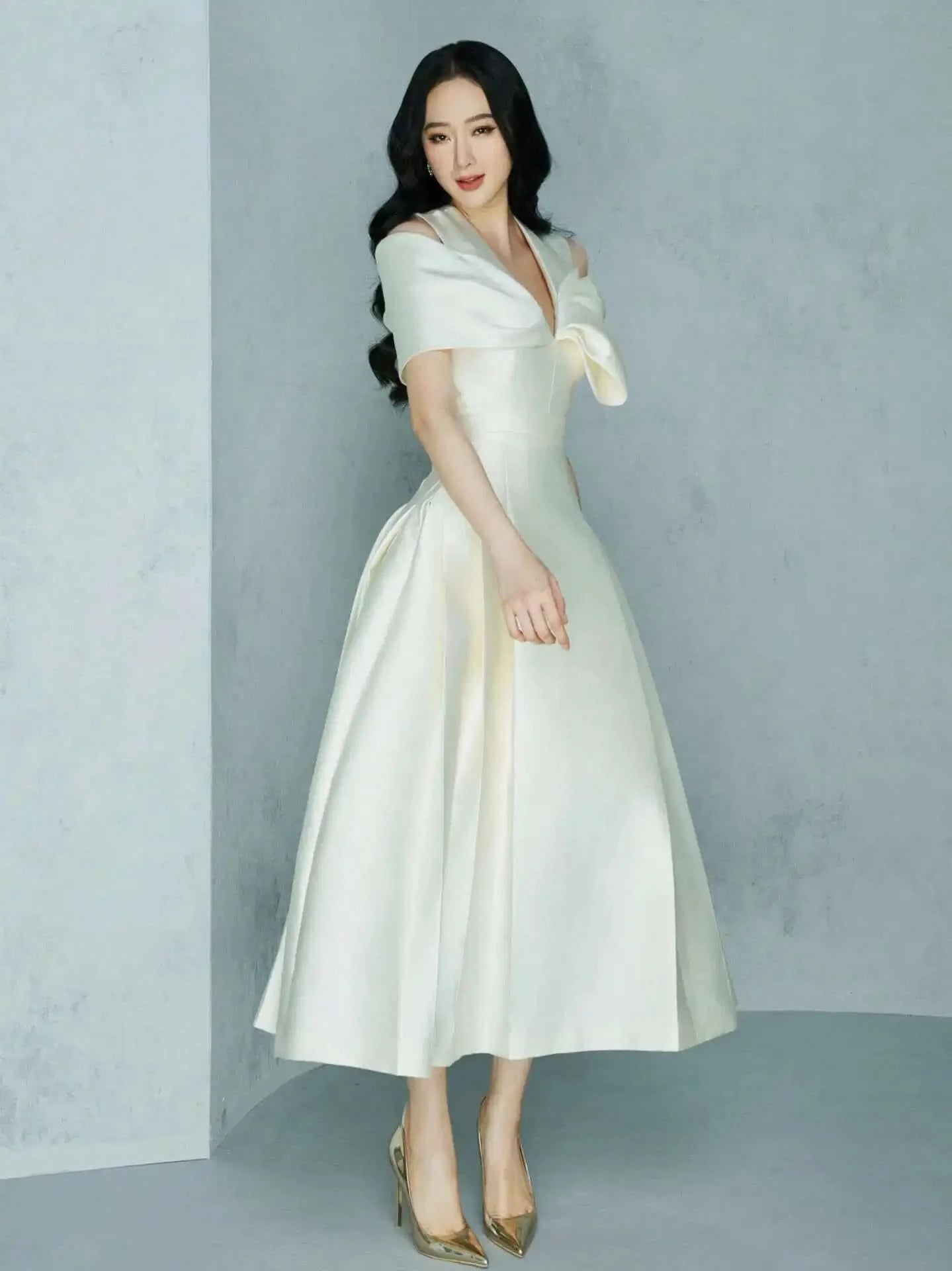 UCXQ Elegant Long Dress Fairy Style V-neck Hollow Waist 3D Bow Pocket Fashion Party Dresses For Women 2025 Spring Summer 23A9338 - M & M Global