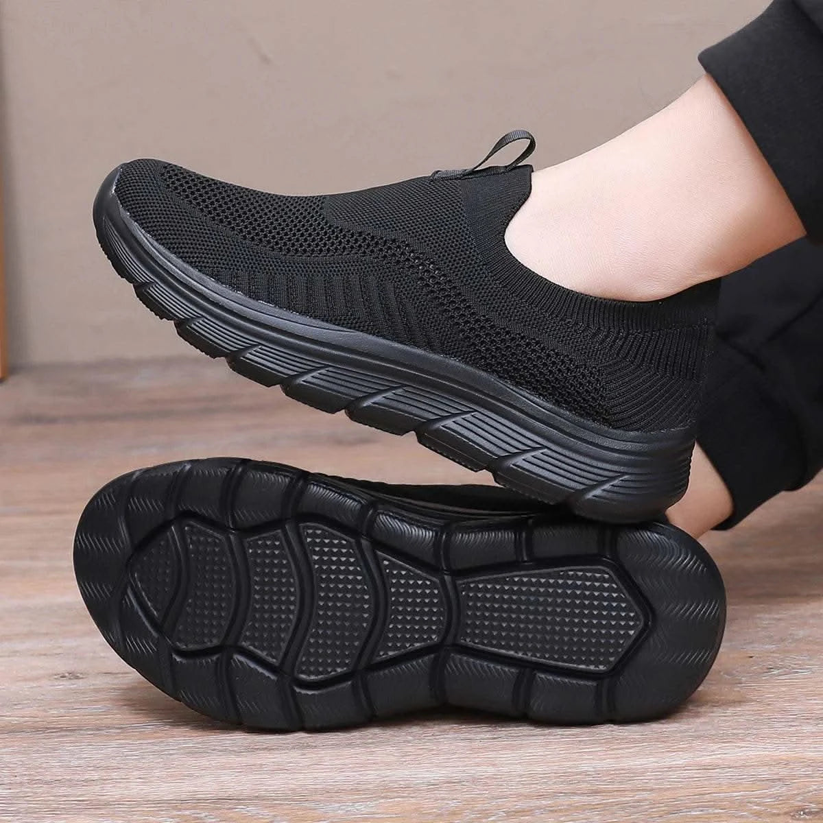 Breathable Men Casual Shoes Lightweight Outdoor Male Walking Shoes Anti-slip Men's Sneakers Slip on Flats Vulcanized Shoes - M & M Global
