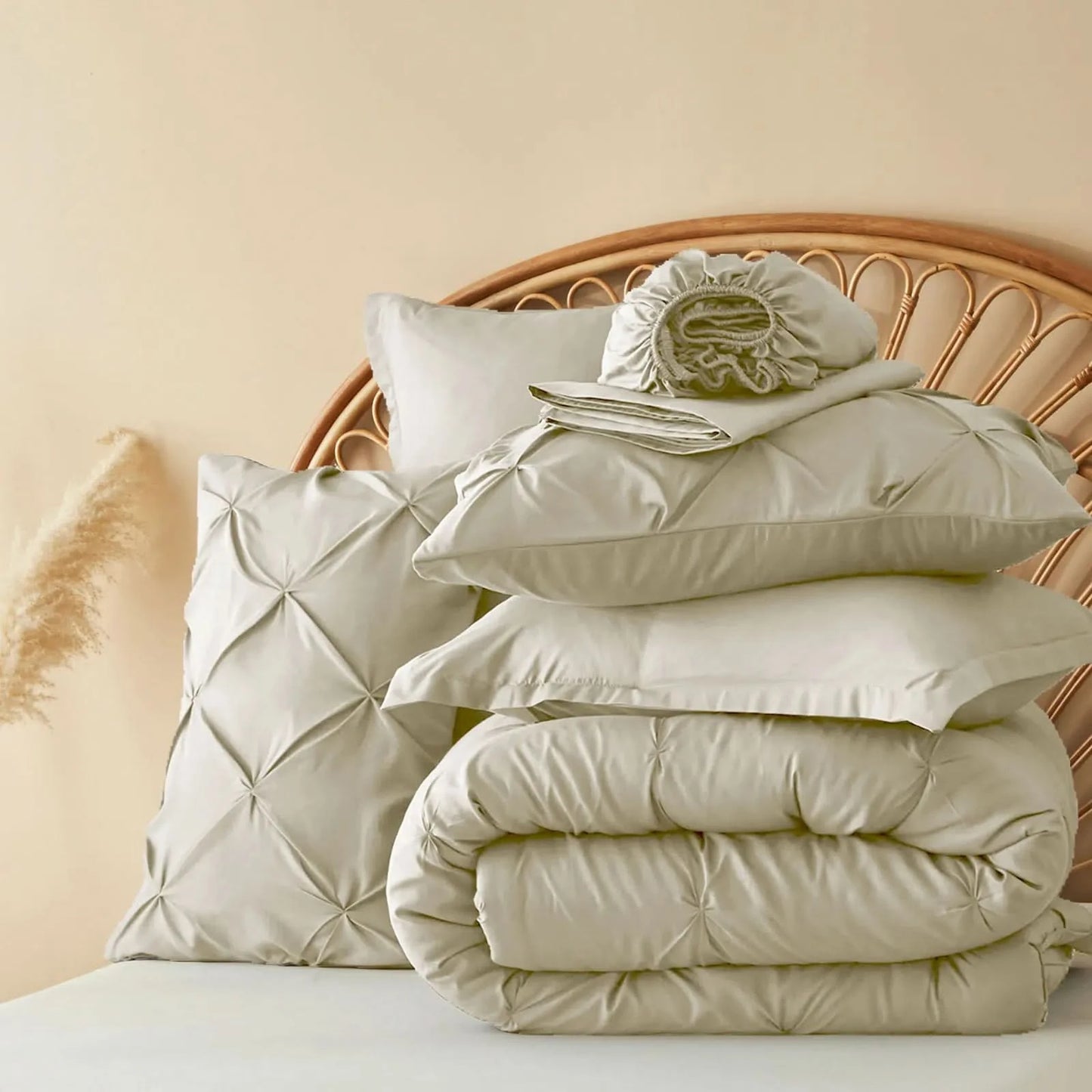 Luxury 5/7-Piece Comforter Set – Soft Queen Bed in a Bag with Sheets & Pillowcases – Twin, Full, Queen, King Sizes