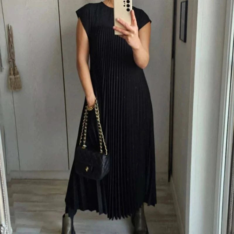Chic Simple O-neck Pleated Long Dress Women 2024 Fashion Solid Sleeveless Boho Beach Dress Casual Pocket Female Loose Maxi Dress - M & M Global
