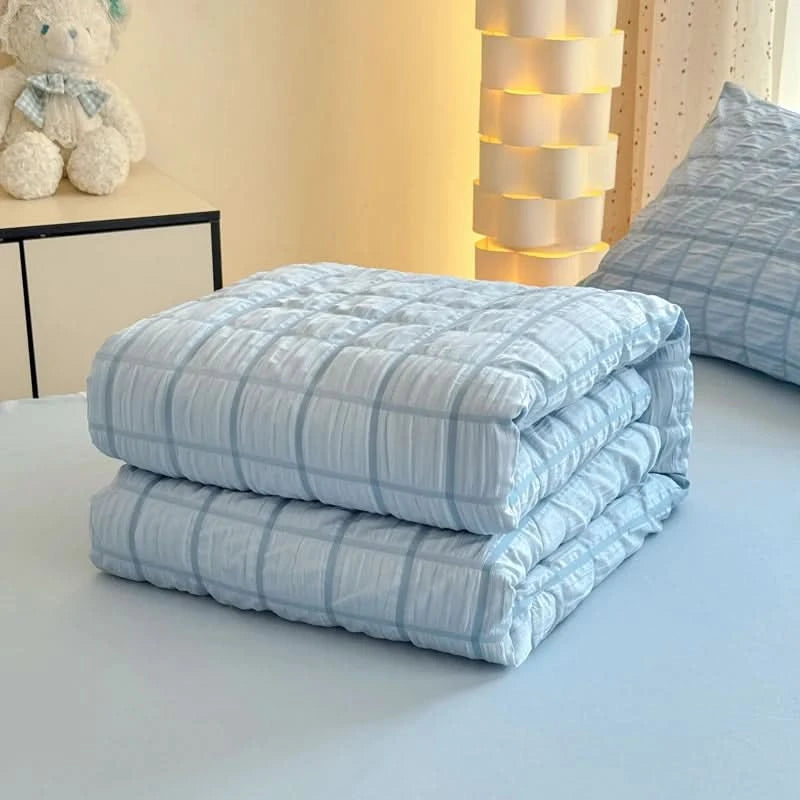 Single/Queen/Super King Size: Skin Friendly Solid Color Bubble Yarn Summer Quilt - M & M Global