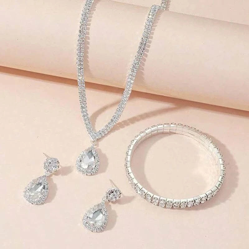 4 Pieces Luxurious Jewelry Set Exquisite Rhinestone Pendant Elegant Women's Crystal Silver Plated Necklace Earrings Bracelet Set - M & M Global