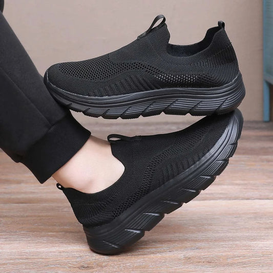 Breathable Men Casual Shoes Lightweight Outdoor Male Walking Shoes Anti-slip Men's Sneakers Slip on Flats Vulcanized Shoes - M & M Global