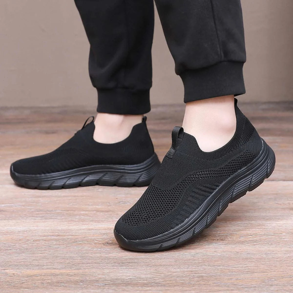 Breathable Men Casual Shoes Lightweight Outdoor Male Walking Shoes Anti-slip Men's Sneakers Slip on Flats Vulcanized Shoes - M & M Global