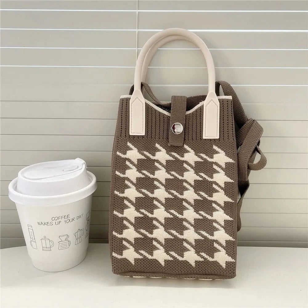 Korean Fashion Heart Knitted Mini Square Handbag for Women Small Mobile Phone Shoulder Bags Girls Cute Outdoor Crossbody Bags - M & M Global