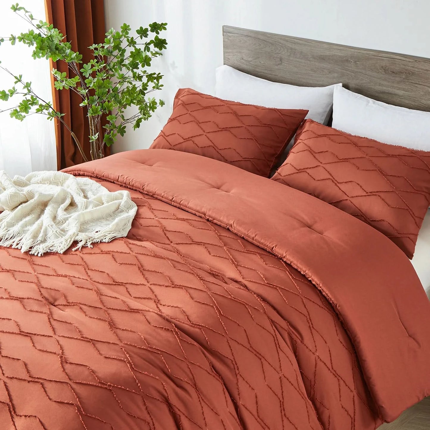 solid color cut flower craft Comforter sets, breathable, 100% microfiber, 1 quilt + 2 pillows, all seasons, machine washable.