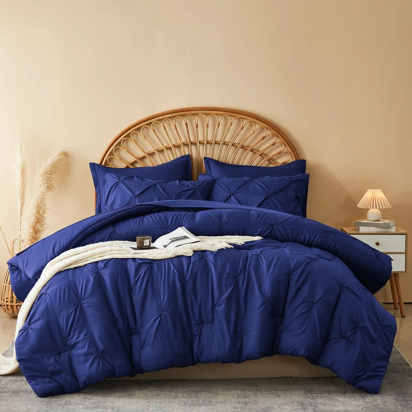 Luxury 5/7-Piece Comforter Set – Soft Queen Bed in a Bag with Sheets & Pillowcases – Twin, Full, Queen, King Sizes
