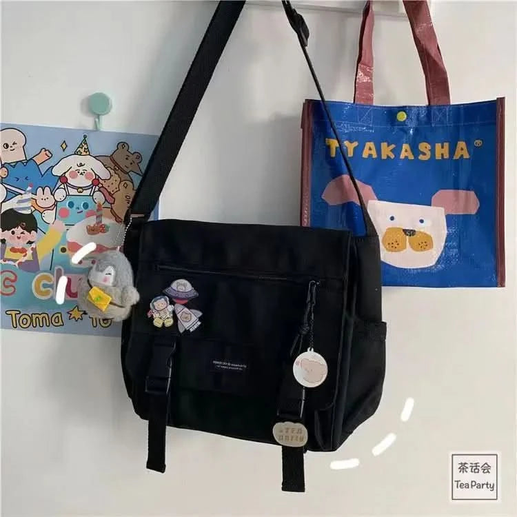 Harajuku Versatile Messenger Bag, Retro Street Crossbody Bag, Student School Canvas Bag,Casual Large Capacity Shoulder Bag - M & M Global