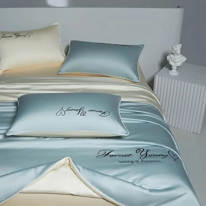 Luxurious 2-sided skin friendly fabric silky smooth touch high-quality coolness thin summer quilt Comfortable soft breathable - M & M Global