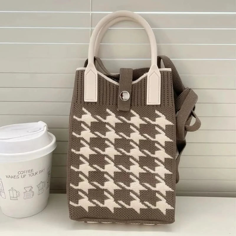 Korean Fashion Heart Knitted Mini Square Handbag for Women Small Mobile Phone Shoulder Bags Girls Cute Outdoor Crossbody Bags - M & M Global