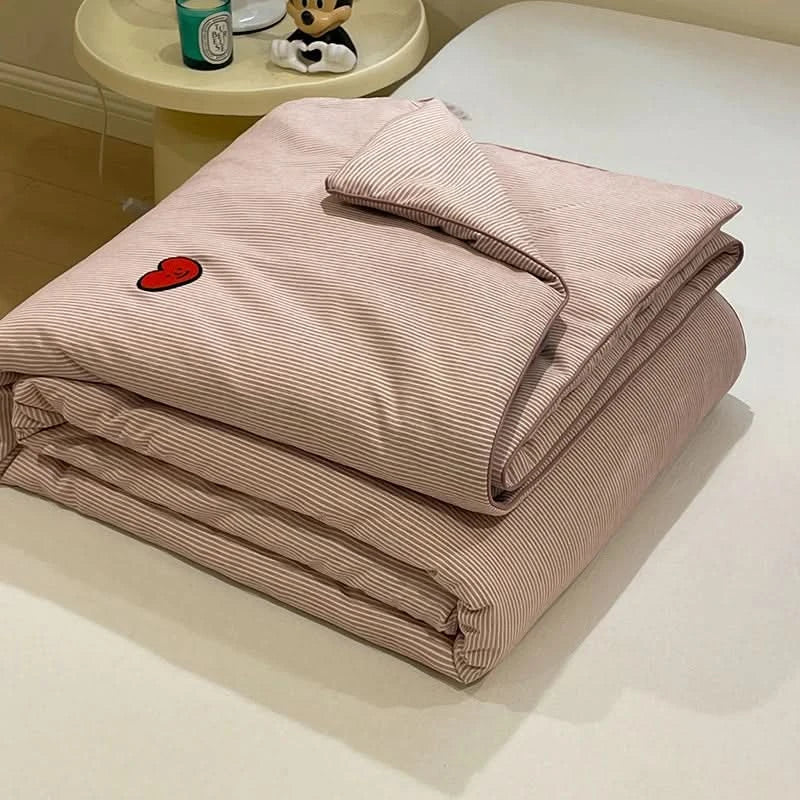 INS Style Plaid Summer Quilt Light Comforter Spring Summer Comforter Suitable for Bedroom Apartment Student Dormitory - M & M Global