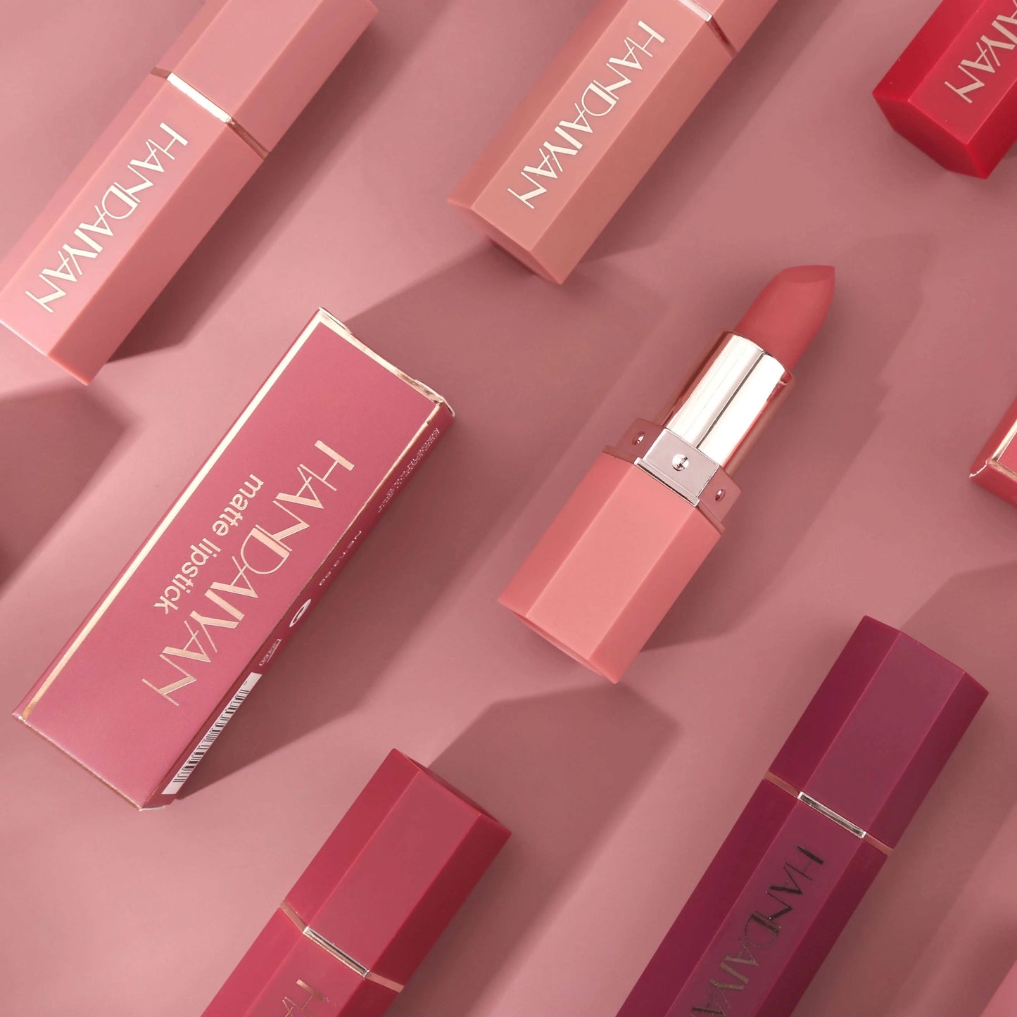 6-Color Matte Lipstick , Non-Fading, Non-Stick Cup Long-Lasting Velvet Finish, Smooth Matte Lip Color Waterproof Smudge-proof - M & M Global