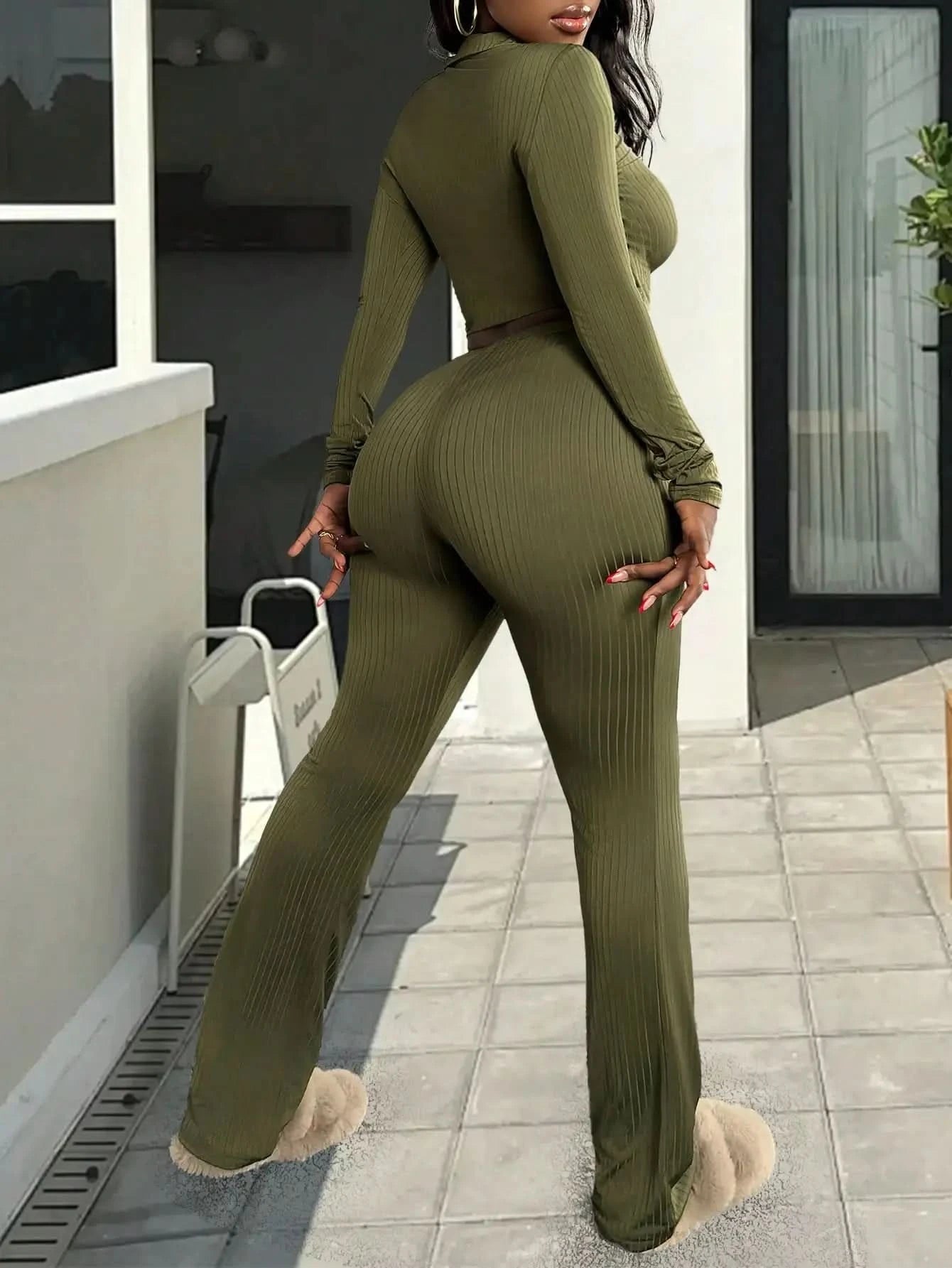 2025 Newest Women's Two-Piece Set Casual Comfortable V-Neck Ribbed Knit Solid Color Long Sleeve Top and Pants