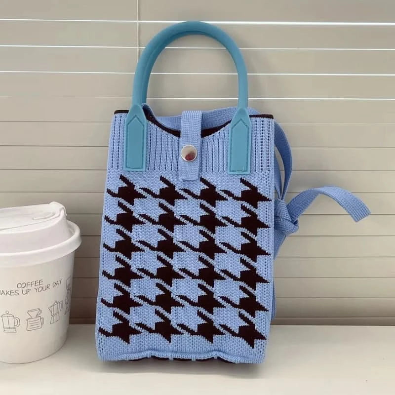 Korean Fashion Heart Knitted Mini Square Handbag for Women Small Mobile Phone Shoulder Bags Girls Cute Outdoor Crossbody Bags - M & M Global