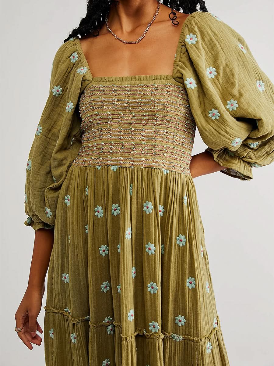 Women's Flower Embroidered Long Dress Bodycon Lantern Sleeve Square Neck Tiered Flowy Dress Bohemian Summer Beachwear Dresses - M & M Global
