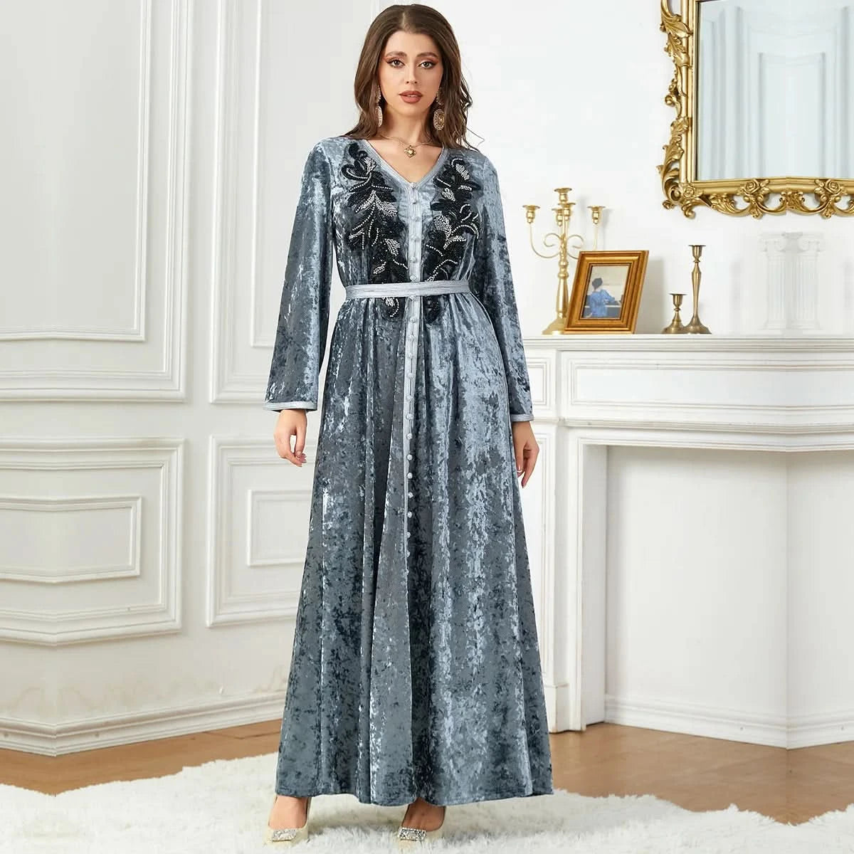 Ramadan Luxury Muslim Fashion Bat Sleeve Moroccan Turkiye Dubai Dress Middle East Arab Dress Sequins Golden Velvet Long Dress - M & M Global