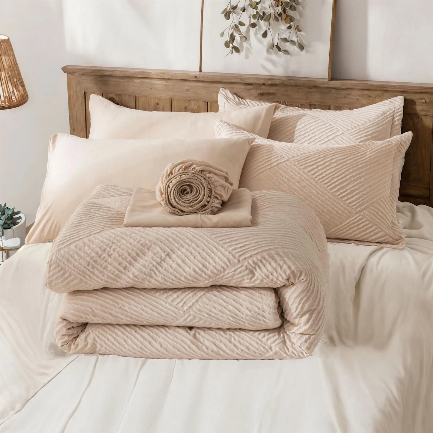 solid striped check Comforter set, soft microfiber, lightweight and breathable, easy to care for - bedding set for all seasons