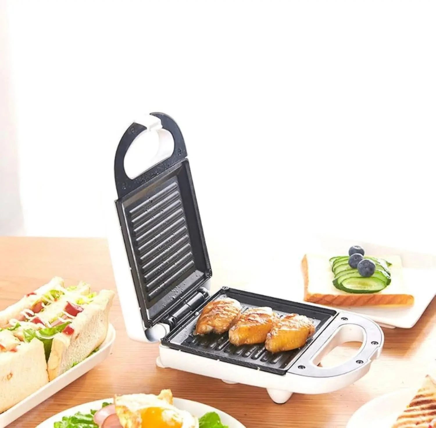 Mini Waffle Maker,Sandwich Maker Toastie ， 650W Electric Sandwich Maker ， Non-Stick Pan Cake Oven Household Multi-Baker Breakfas - M & M Global