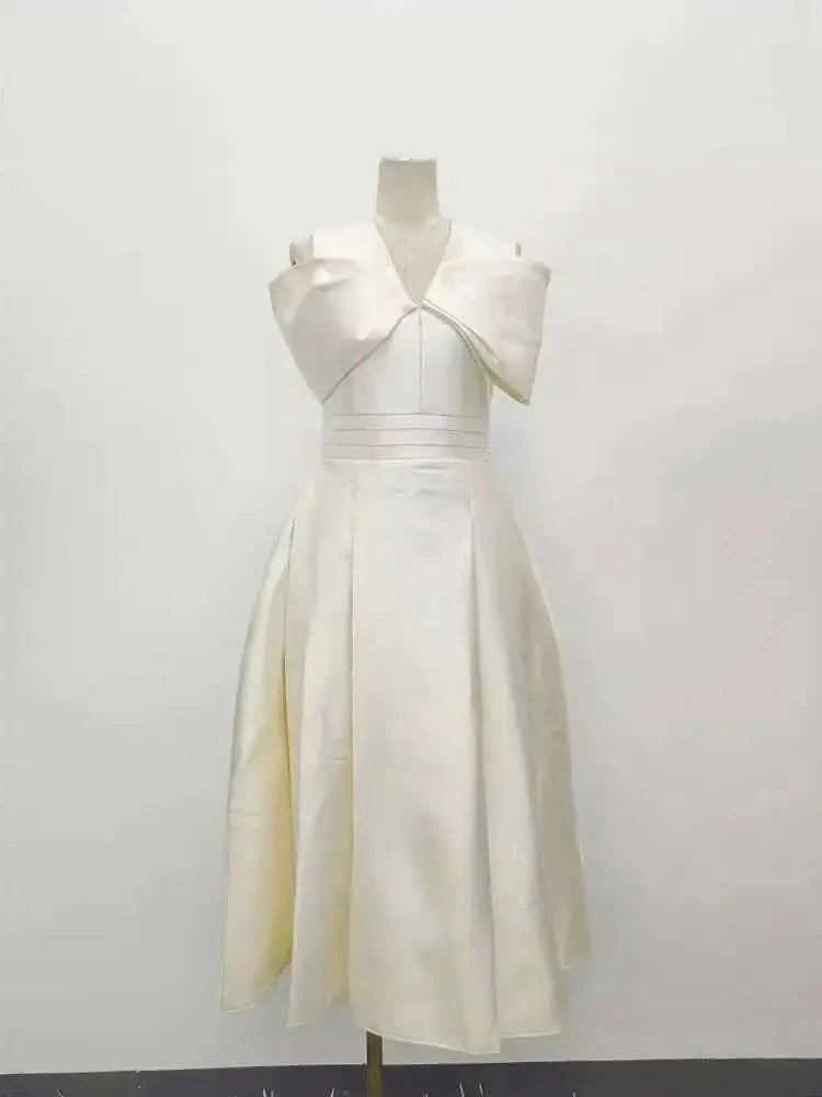 UCXQ Elegant Long Dress Fairy Style V-neck Hollow Waist 3D Bow Pocket Fashion Party Dresses For Women 2025 Spring Summer 23A9338 - M & M Global
