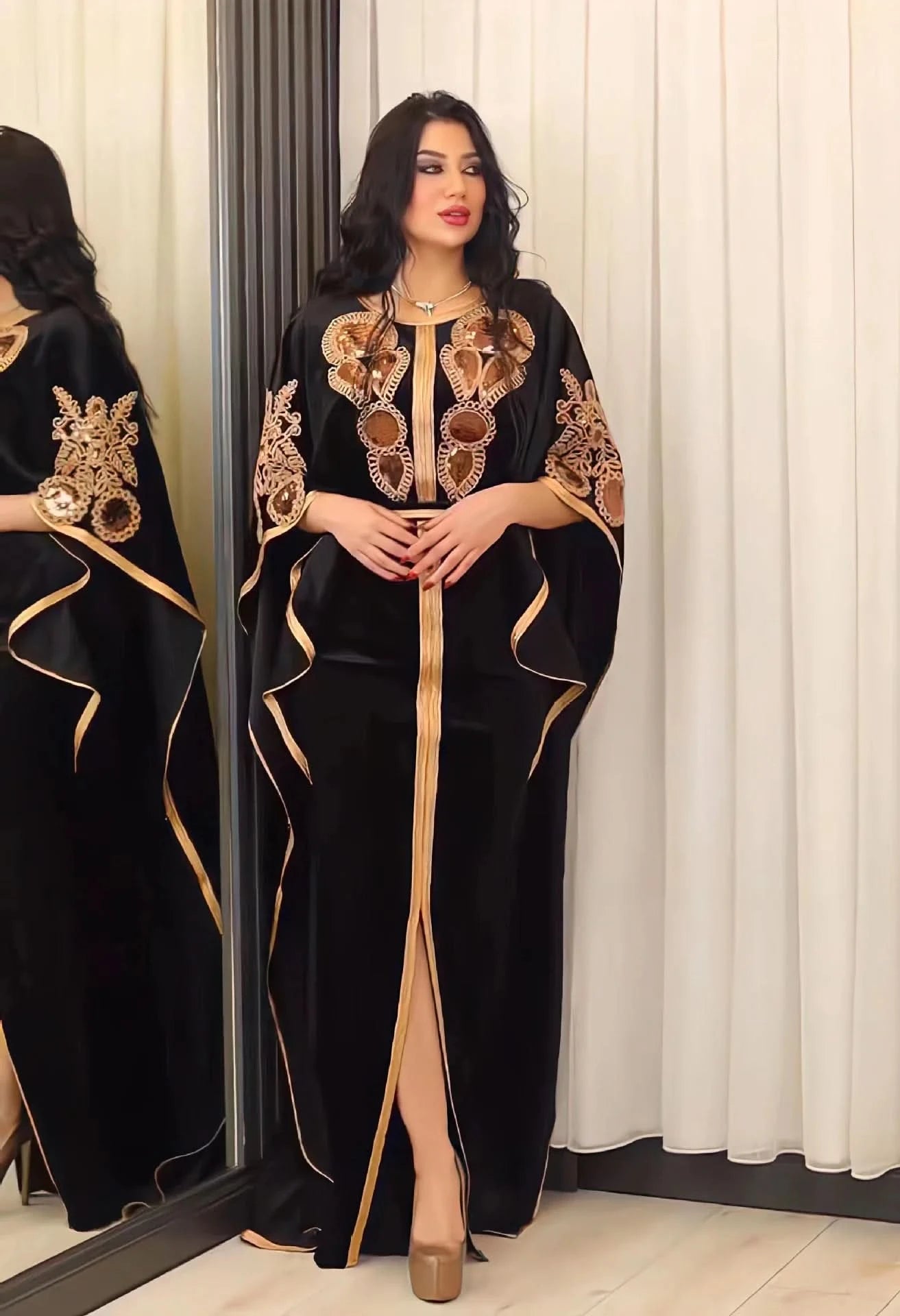 Ramadan Luxury Muslim Fashion Bat Sleeve Moroccan Turkiye Dubai Dress Middle East Arab Dress Sequins Golden Velvet Long Dress - M & M Global