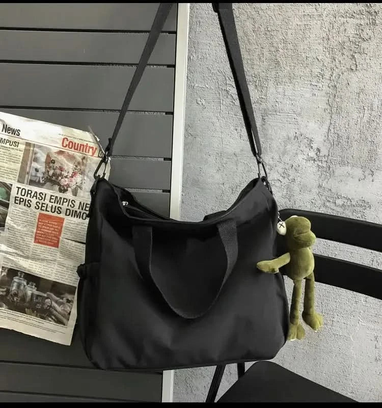 Waterproof Shoulder Bag Women's Multi Pocket Nylon Messenger Bag Preppy Canvas Handbag Women - M & M Global