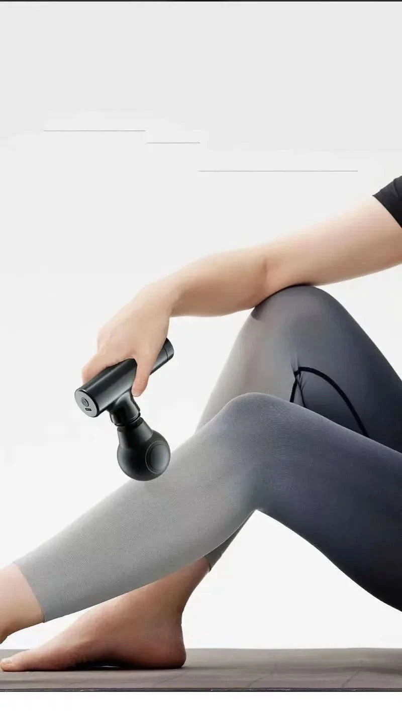 Mini Massage Massage LCD Screen 6 Heads Gun Muscle Massager Portable Electric Fascia Gun for Neck Foot Body Fascia Gun - M & M Global