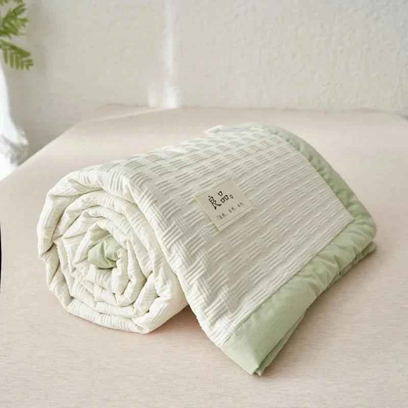 Single Bed/Queen Bed/King Bed Good Quality Jacquard Craftsmanship Soybean Fiber Summer Quilt - M & M Global