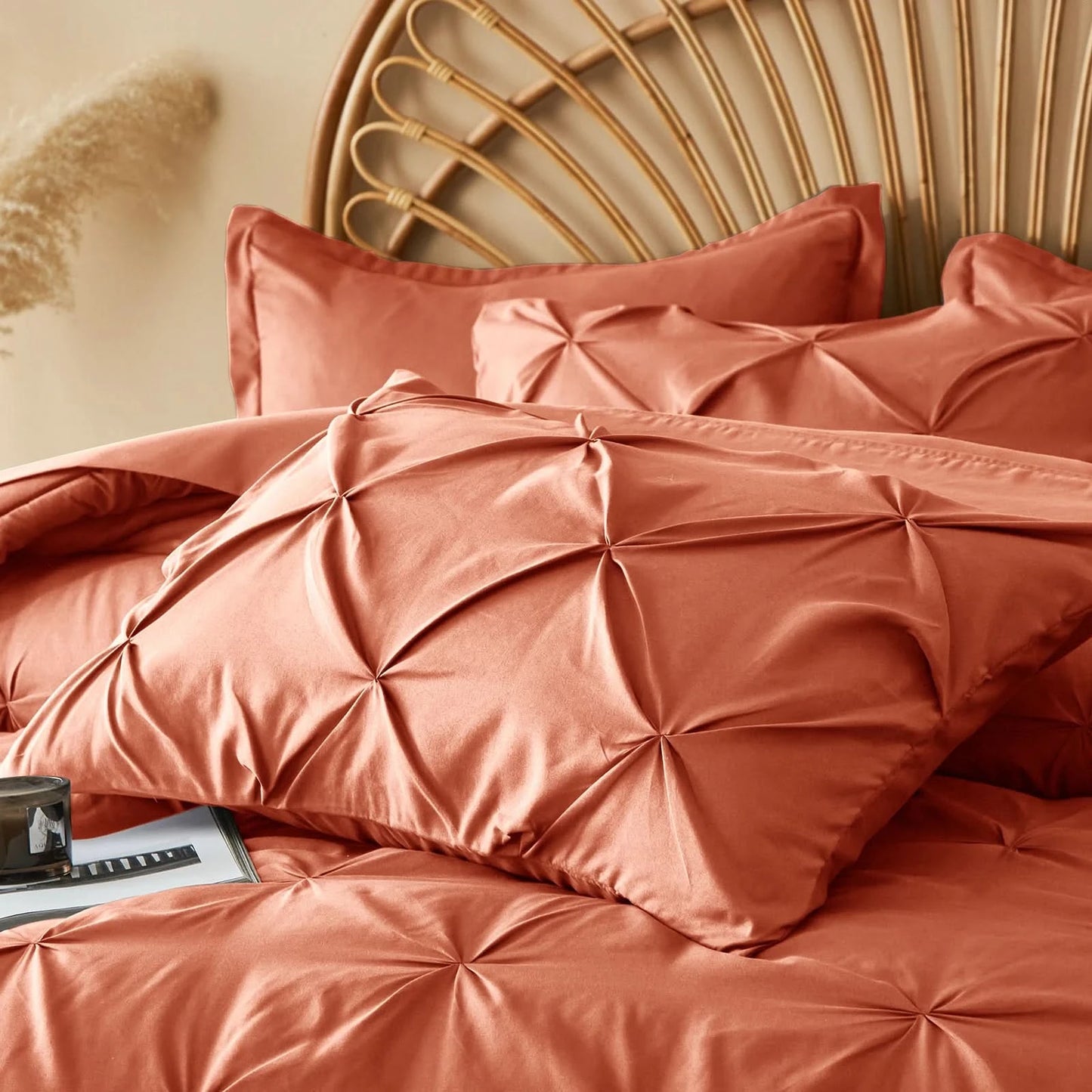 Luxury 5/7-Piece Comforter Set – Soft Queen Bed in a Bag with Sheets & Pillowcases – Twin, Full, Queen, King Sizes