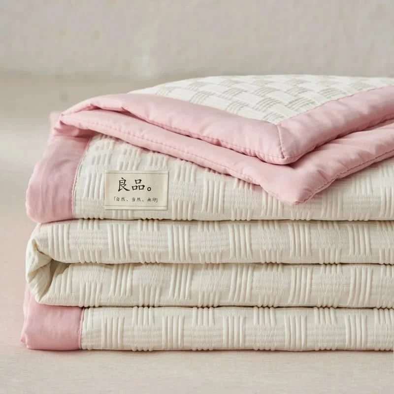 Single Bed/Queen Bed/King Bed Good Quality Jacquard Craftsmanship Soybean Fiber Summer Quilt - M & M Global