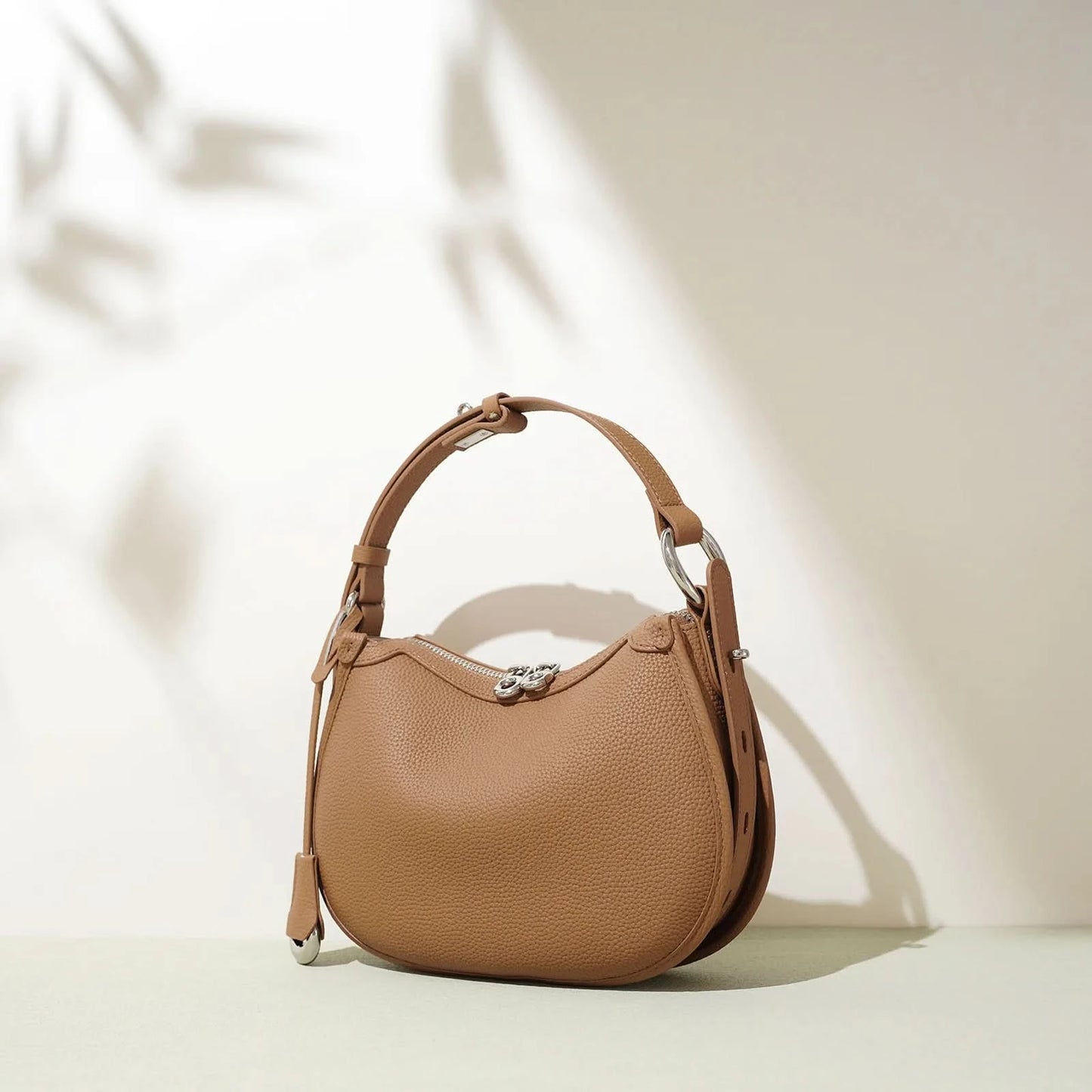 Top layer cowhide underarm shoulder bag 2025 new niche design minimalist blue fashionable soft leather saddle bag - M & M Global