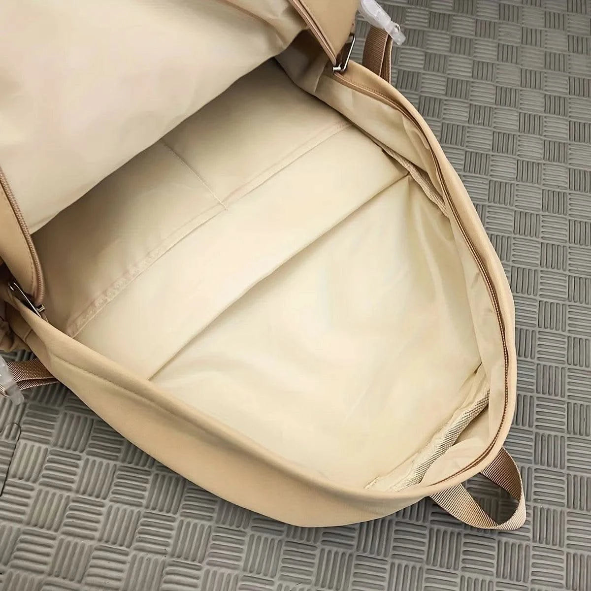 Backpack Simple Large Capacity Sports Travel Backpack Junior High School Leisure Backpack Tutorial Bag - M & M Global