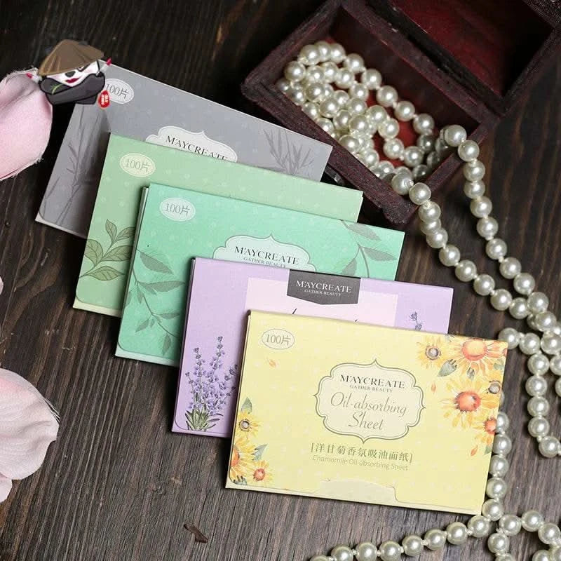 300pcs/box Portable Facial Oil-Absorbing Papers Oil Blotting Sheets Oil Control Face Skin Care Tools for Men and Women Green Tea - M & M Global