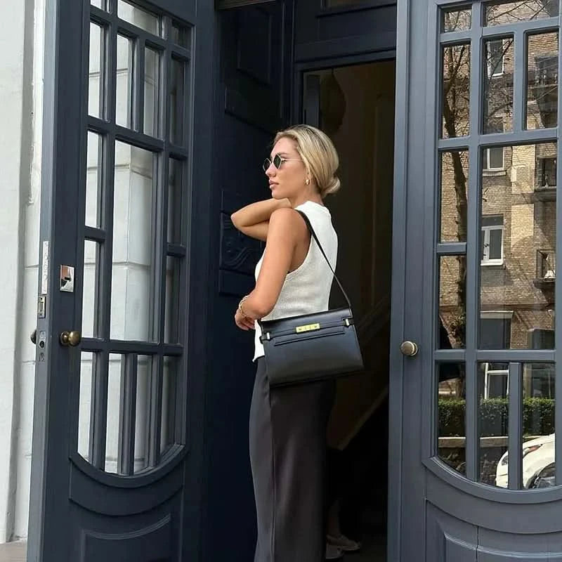 Manhattan handbag,  retro high-end feeling, underarm mailman baguette bag - M & M Global