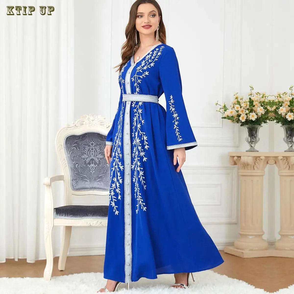 Ramadan Luxury Muslim Fashion Bat Sleeve Moroccan Turkiye Dubai Dress Middle East Arab Dress Sequins Golden Velvet Long Dress - M & M Global