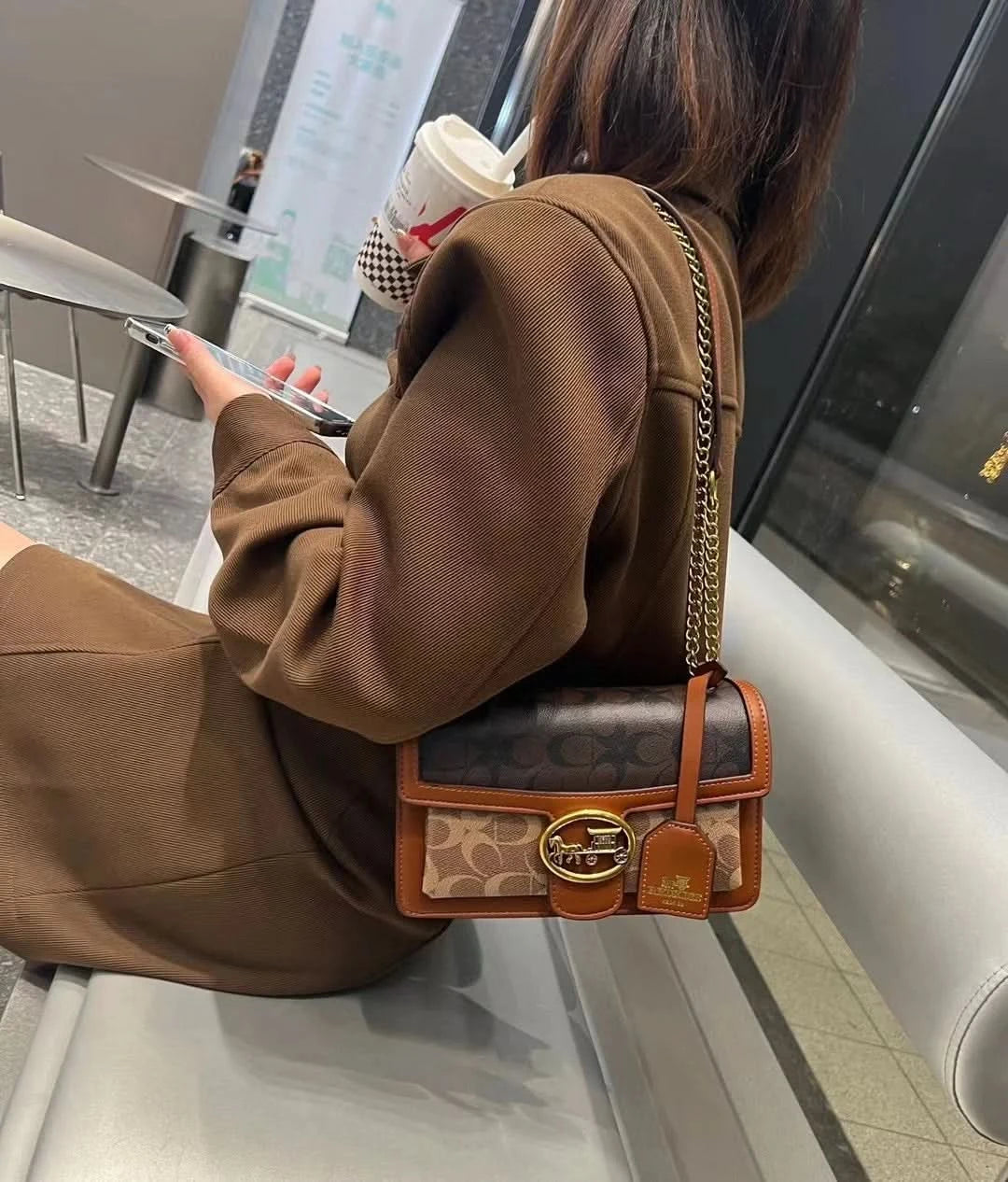 Light luxury women's bag 2025 new high-end color contrast single shoulder underarm bag designer fashionable crossbody small squa - M & M Global