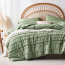 7-Piece Tufted Comforter Set – Soft All-Season Bedding Set with Decorative Pillows, Stylish Bed Set for Bedroom Decor, Ideal Gift for Any Occasion